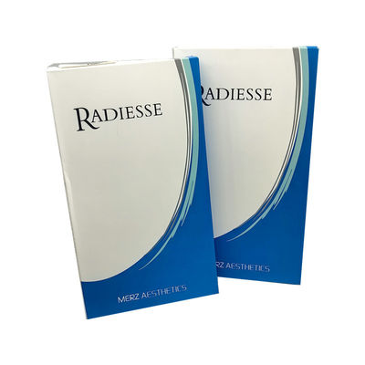 Radiesse stimuliert die Fibroblasten, produziert Kollagen und befeuchtet die Hydrafunktion